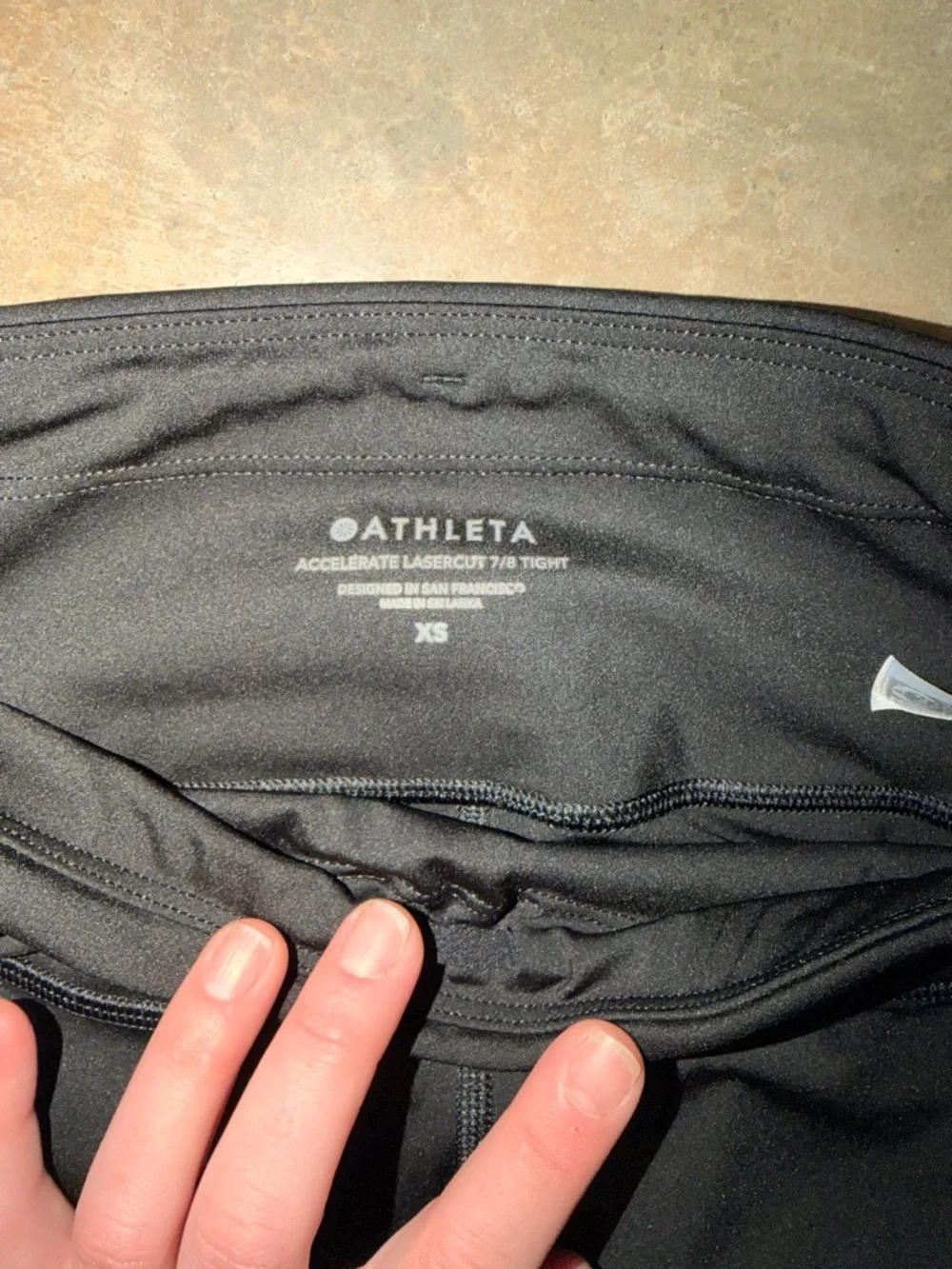 Athleta Black Laser Cut 7/8 Leggings High Rise Athletic Tight - Size XS - Picture 6 of 13